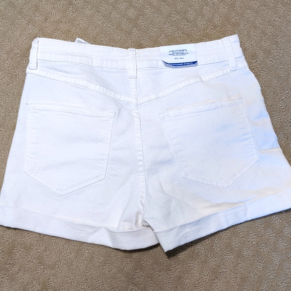 H&M White Stretch Denim Shorts - Picture 5 of 8